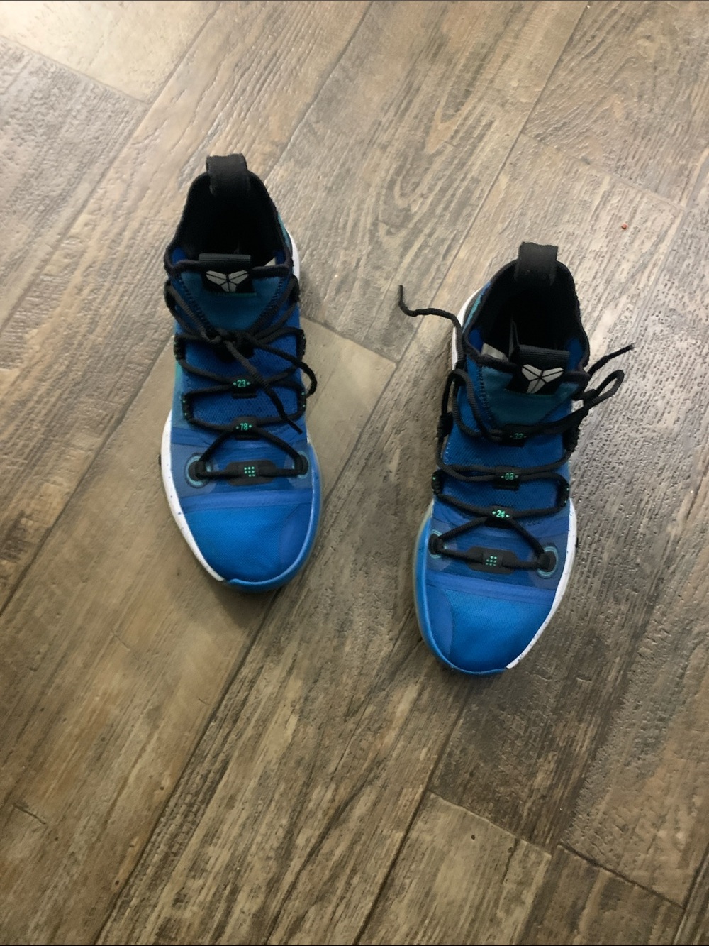 Excellent condition Kobe A.D